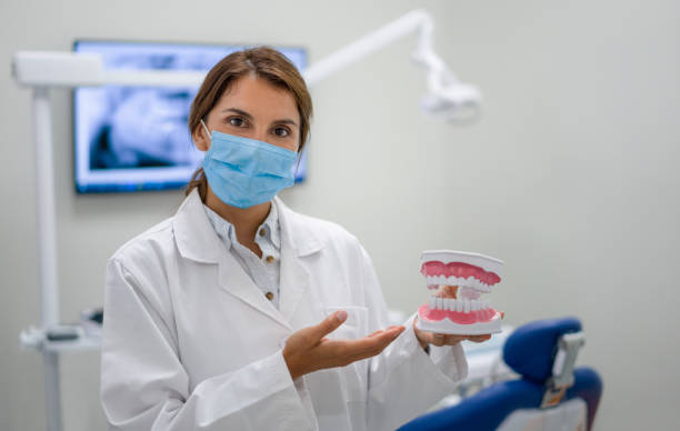 Best Emergency Dental Care for Broken or Chipped Teeth in Manawa, WI